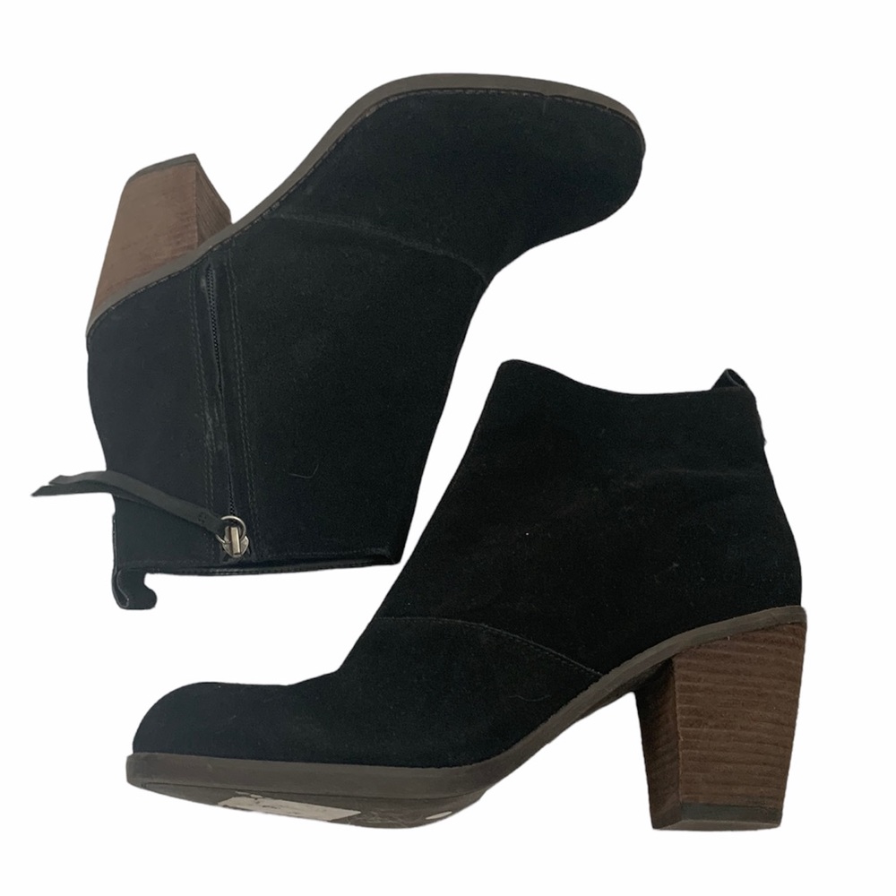 DV by Dolce Vita Black Suede Zip Booties Block Heel Ankle Booties Women Sz 10